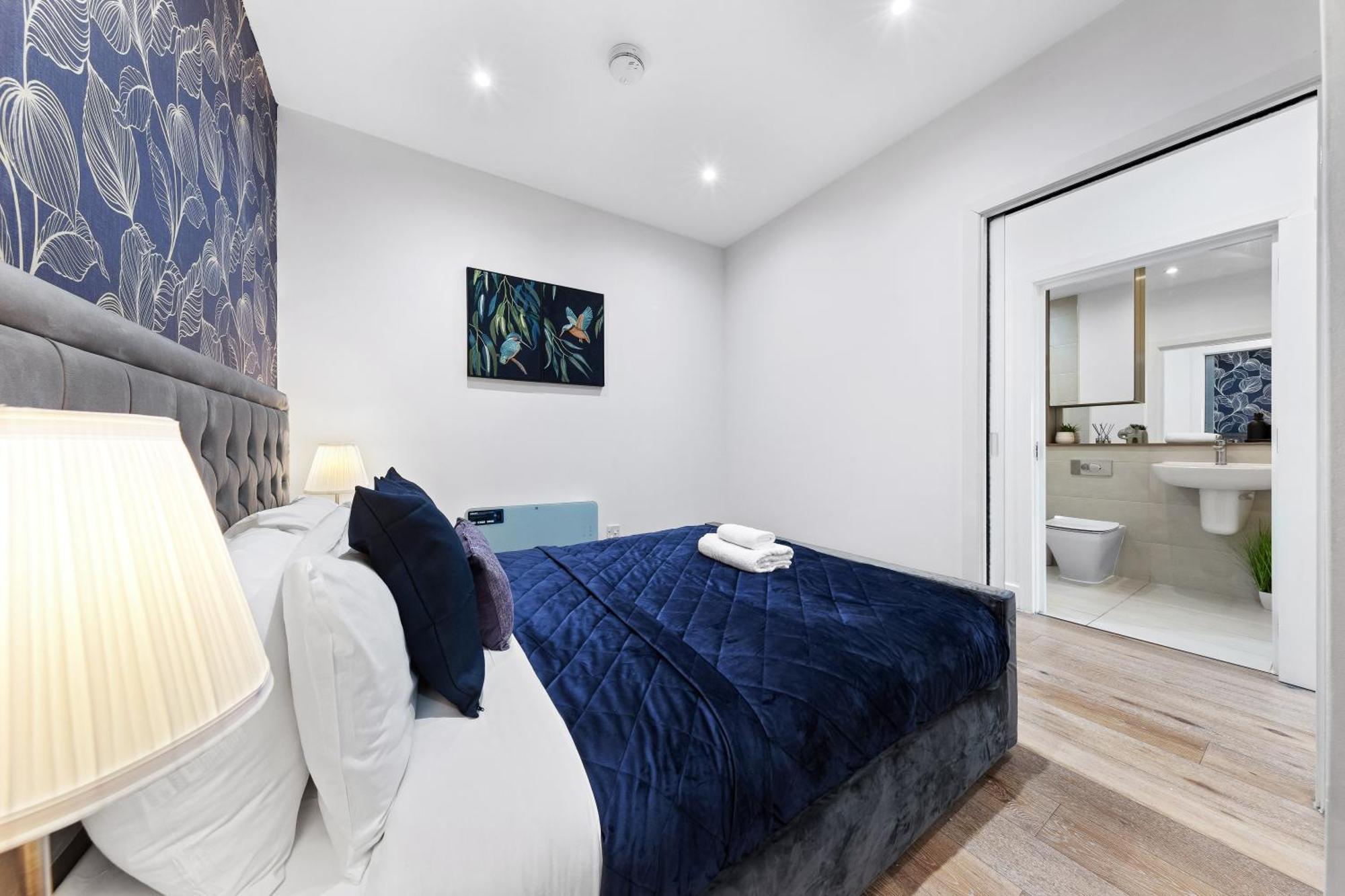 Modern One Bedroom Flat - Sleeps 5 -Near Heathrow - London Ub3 Ngoại thất bức ảnh